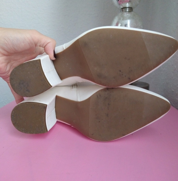 White ankle booties - Picture 7 of 7